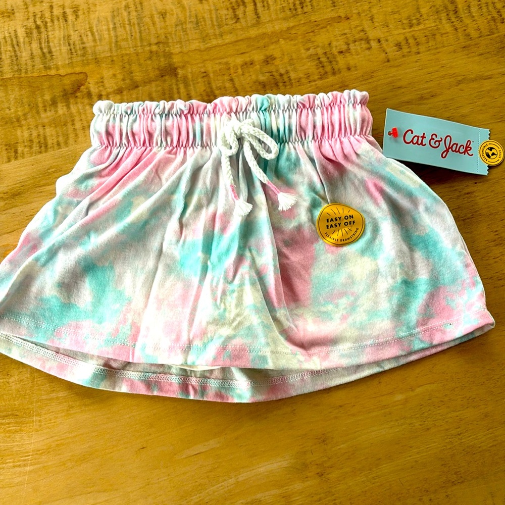 Cat & Jack - Skirt with shorts- Cool tie dye